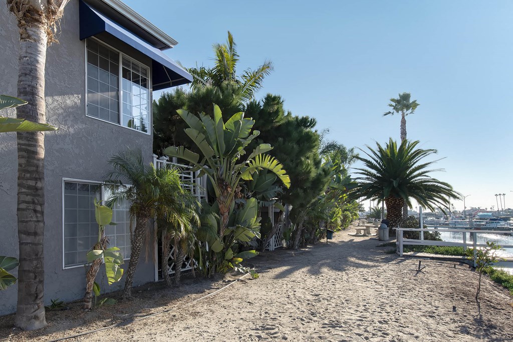 Marina Apartments & Boat Slips, 5440 E. Sorrento, Long Beach, CA RentCafe